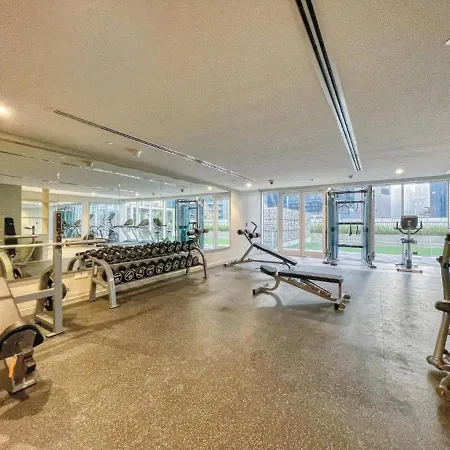 Luxury 2Br Apartment With Burj View Gym & Pool Dubai Exterior photo