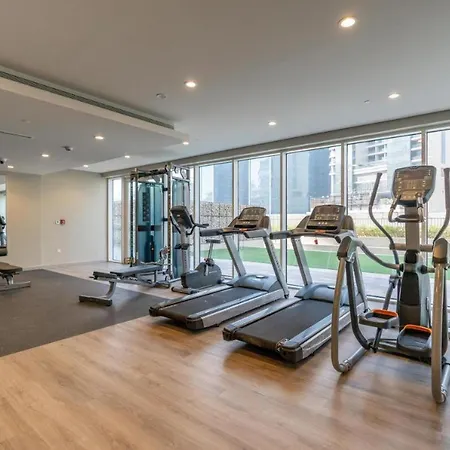 Luxury 2Br Apartment With Burj View Gym & Pool Dubai Exterior photo