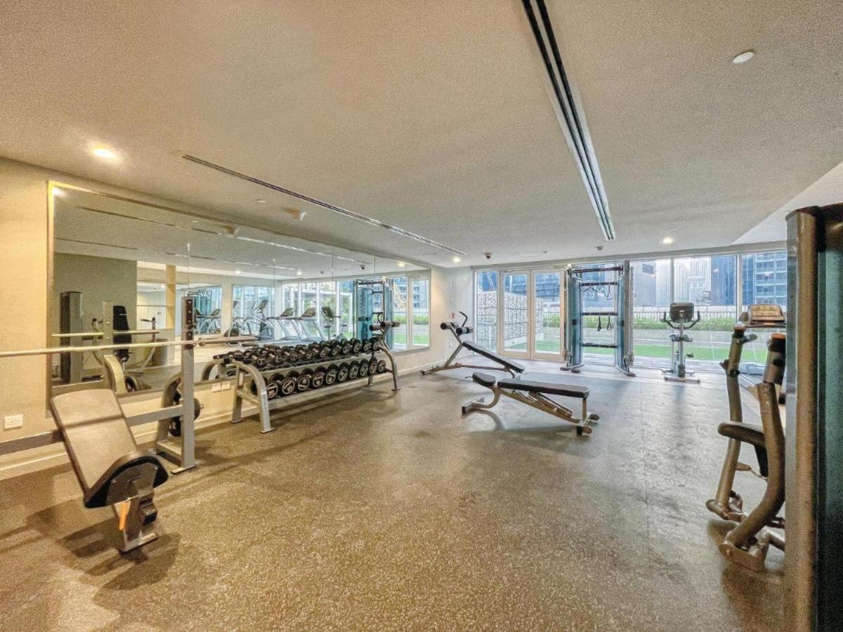 شقة Luxury 2br With Burj View Gym & Pool دبي